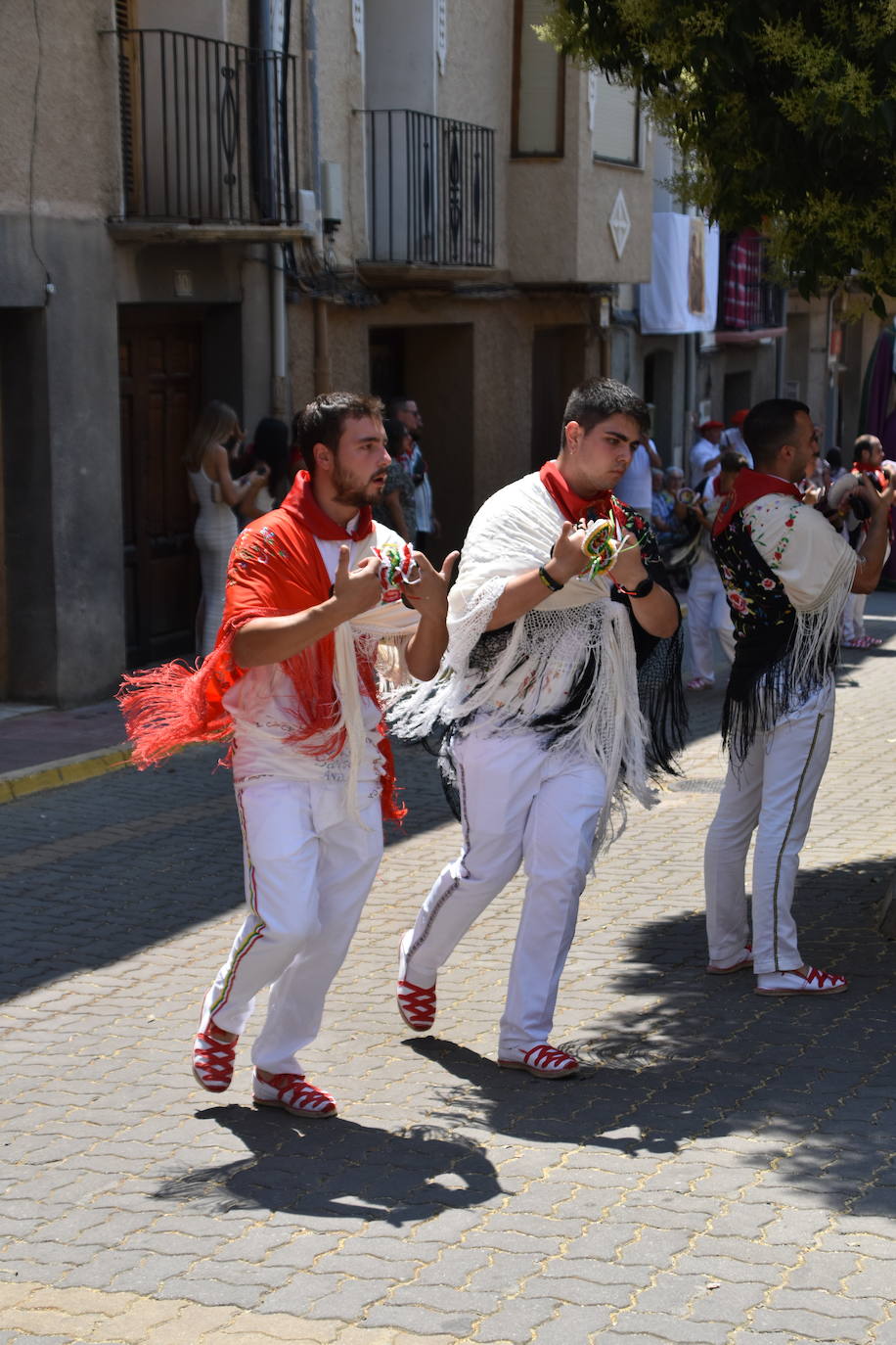 Búscate en las fiestas de Santa Ana de Cervera