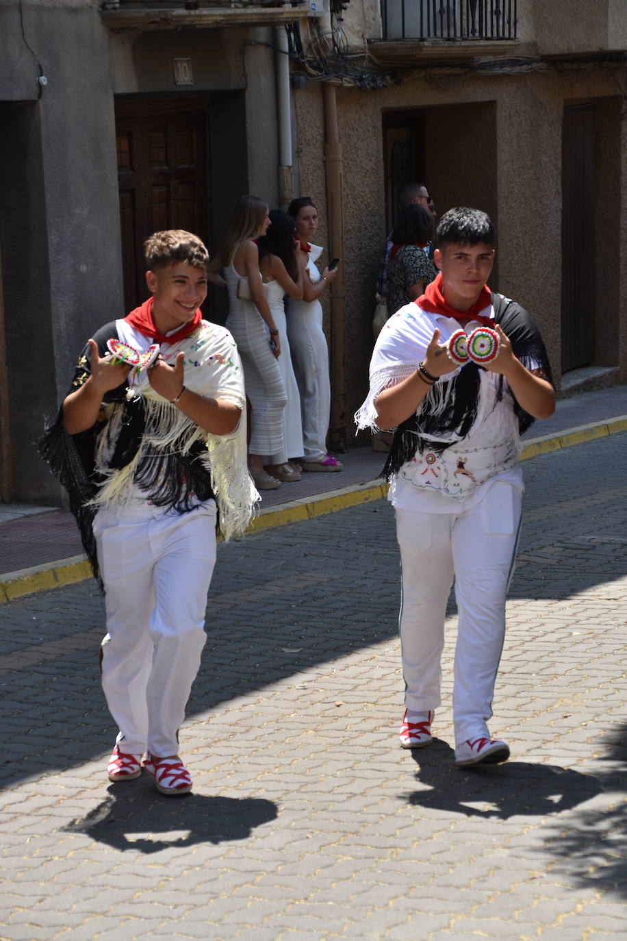 Búscate en las fiestas de Santa Ana de Cervera