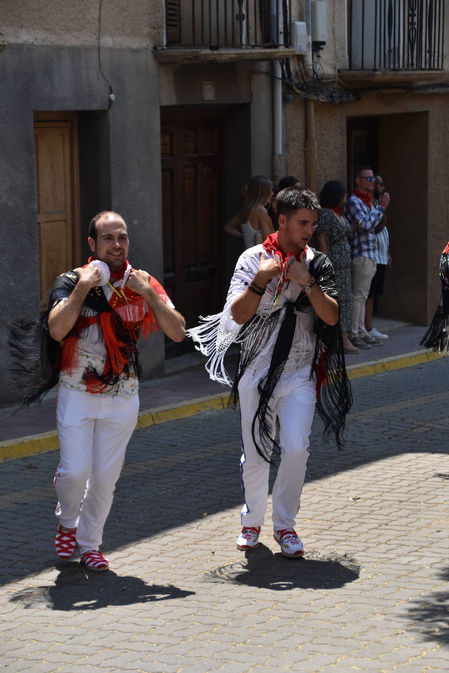 Búscate en las fiestas de Santa Ana de Cervera