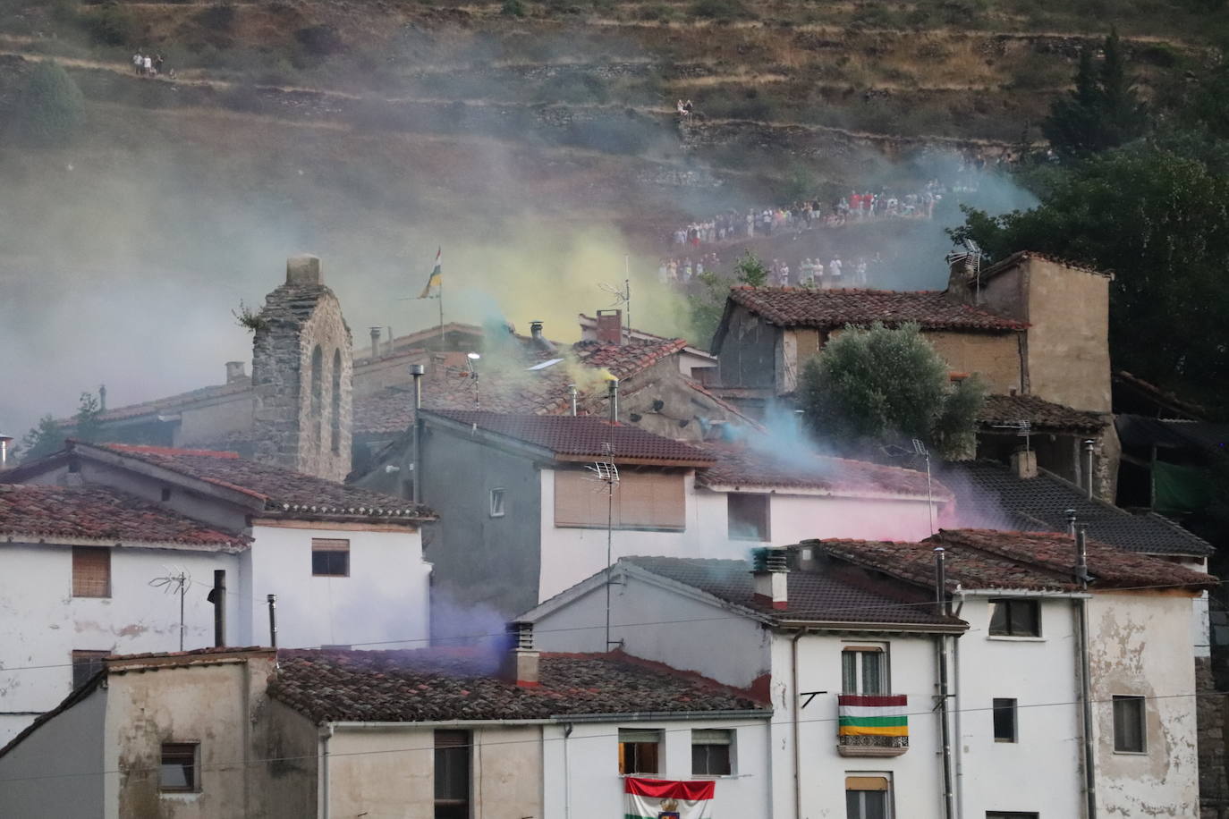 Fiesta del humo en Peroblasco