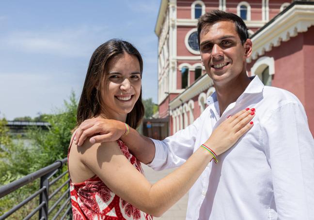 Marta Gil y Marcos Ascacíbar, Vendimiadores 2024, en la Casa de las Ciencias.