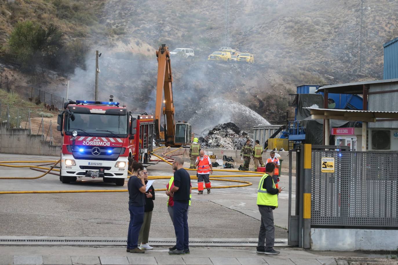 Las imágenes del incendio de Recirsa