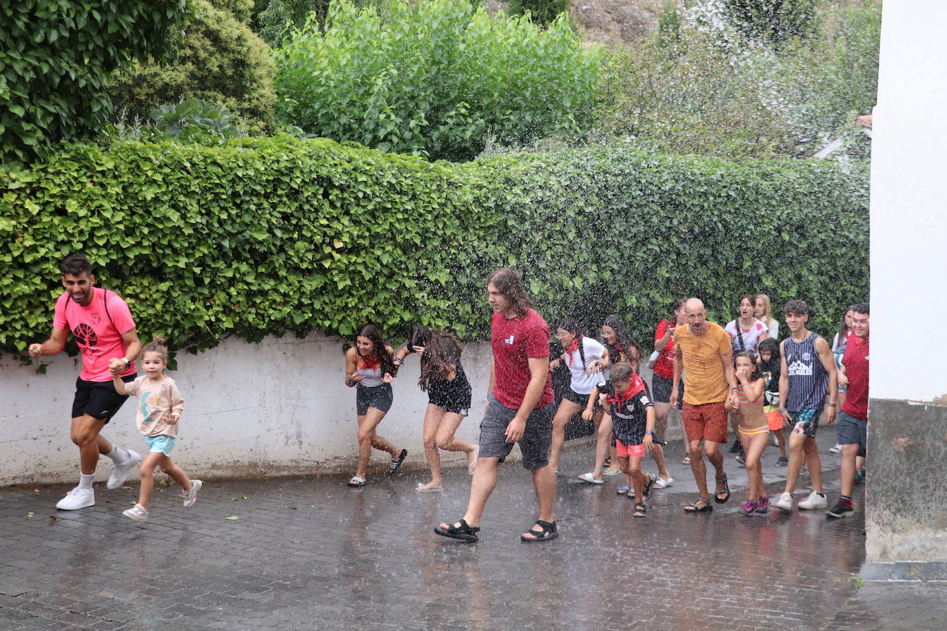 Fiestas en Arnedillo por la Virgen de las Nieves