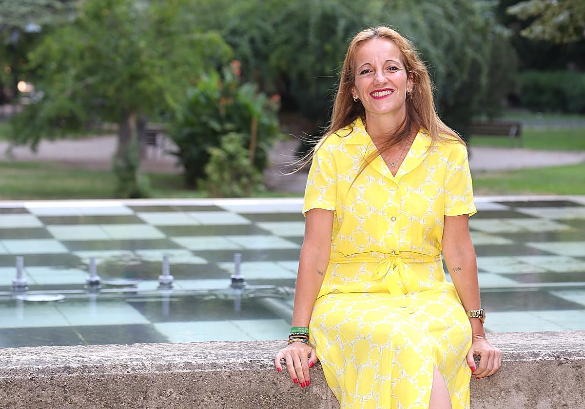 Beatriz Zúñiga, en el parque del Carmen, junto a la Jefatura de Tráfico en La Rioja.