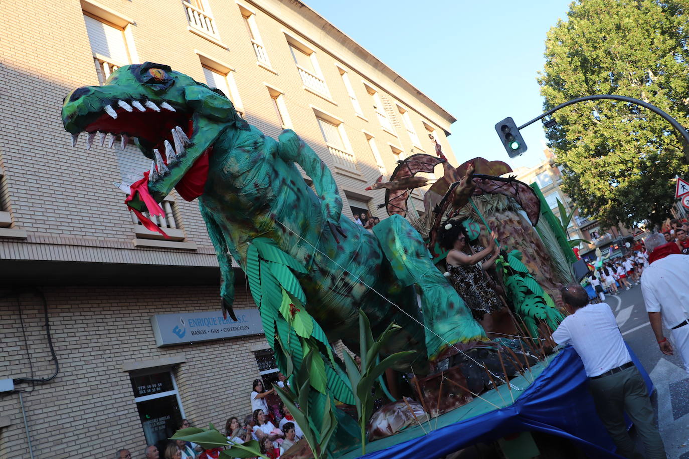 El desfile de carrozas, en imágenes