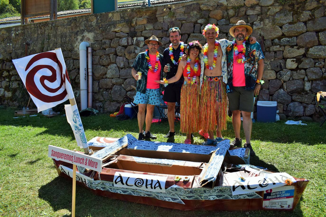 Con amigos y barcos de cartón por el Iregua