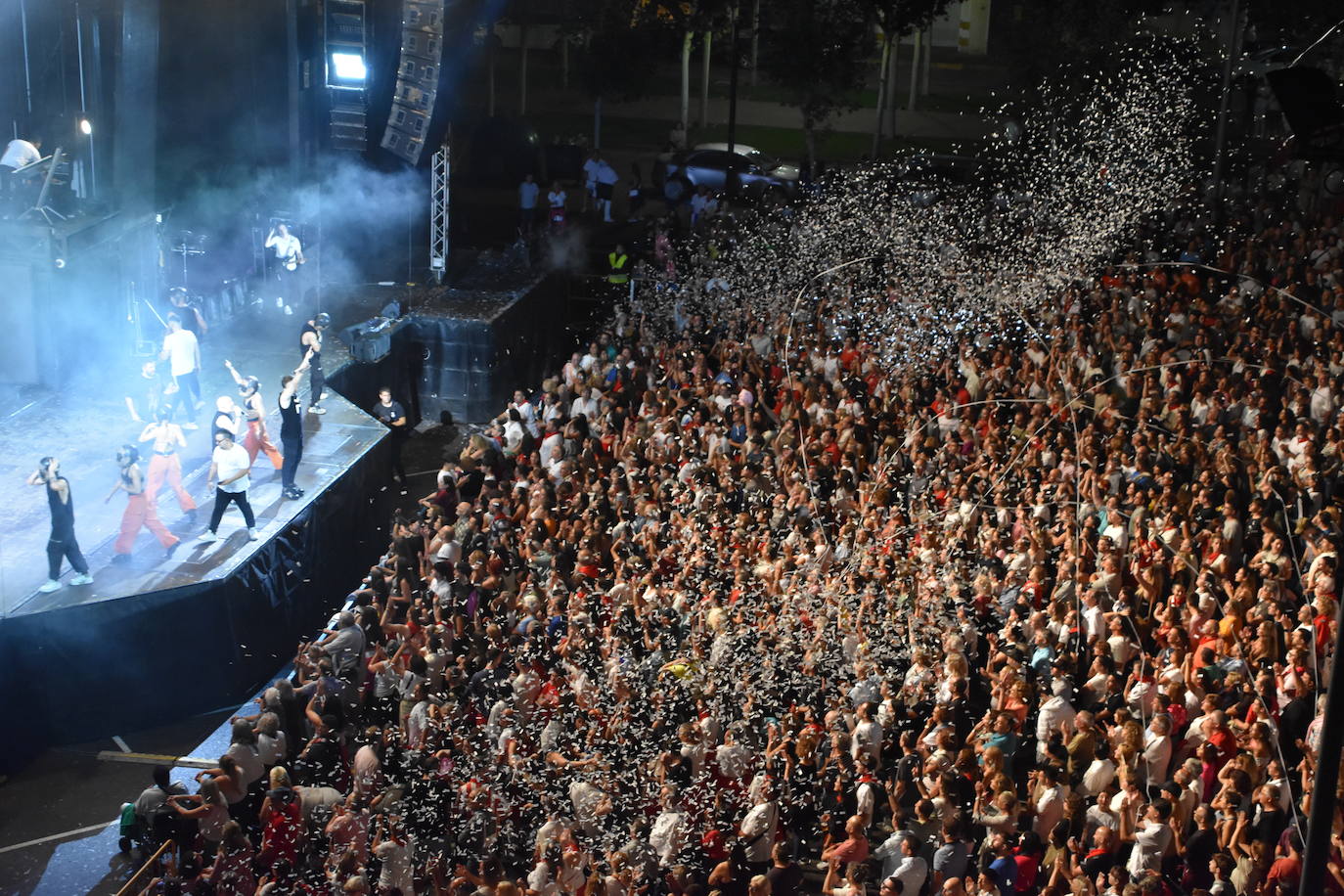 Las imágenes del multitudinario concierto de la orquesta Panorama