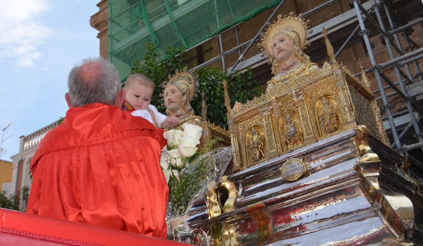 Procesión en honor a los santos de Calahorra