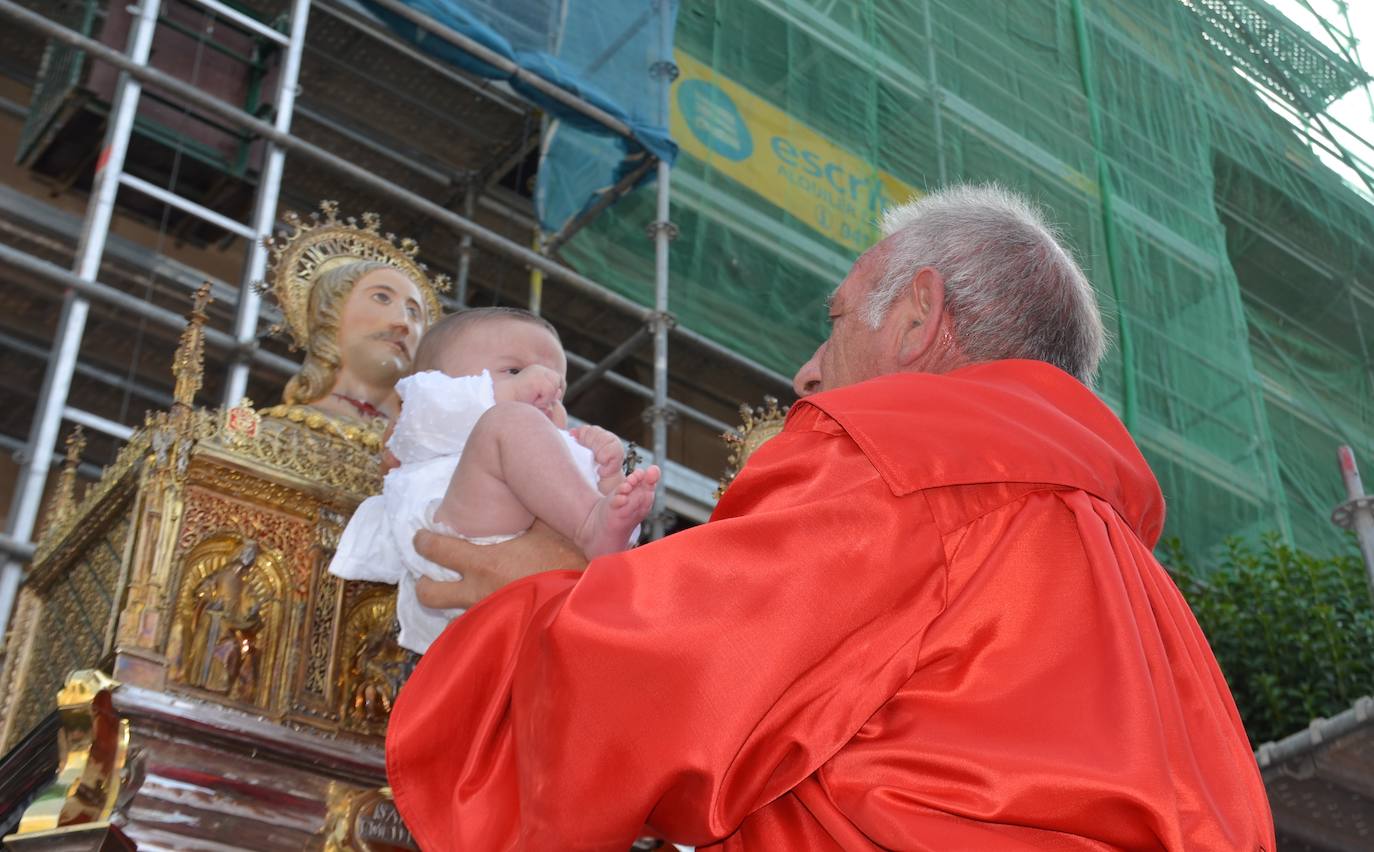 Procesión en honor a los santos de Calahorra