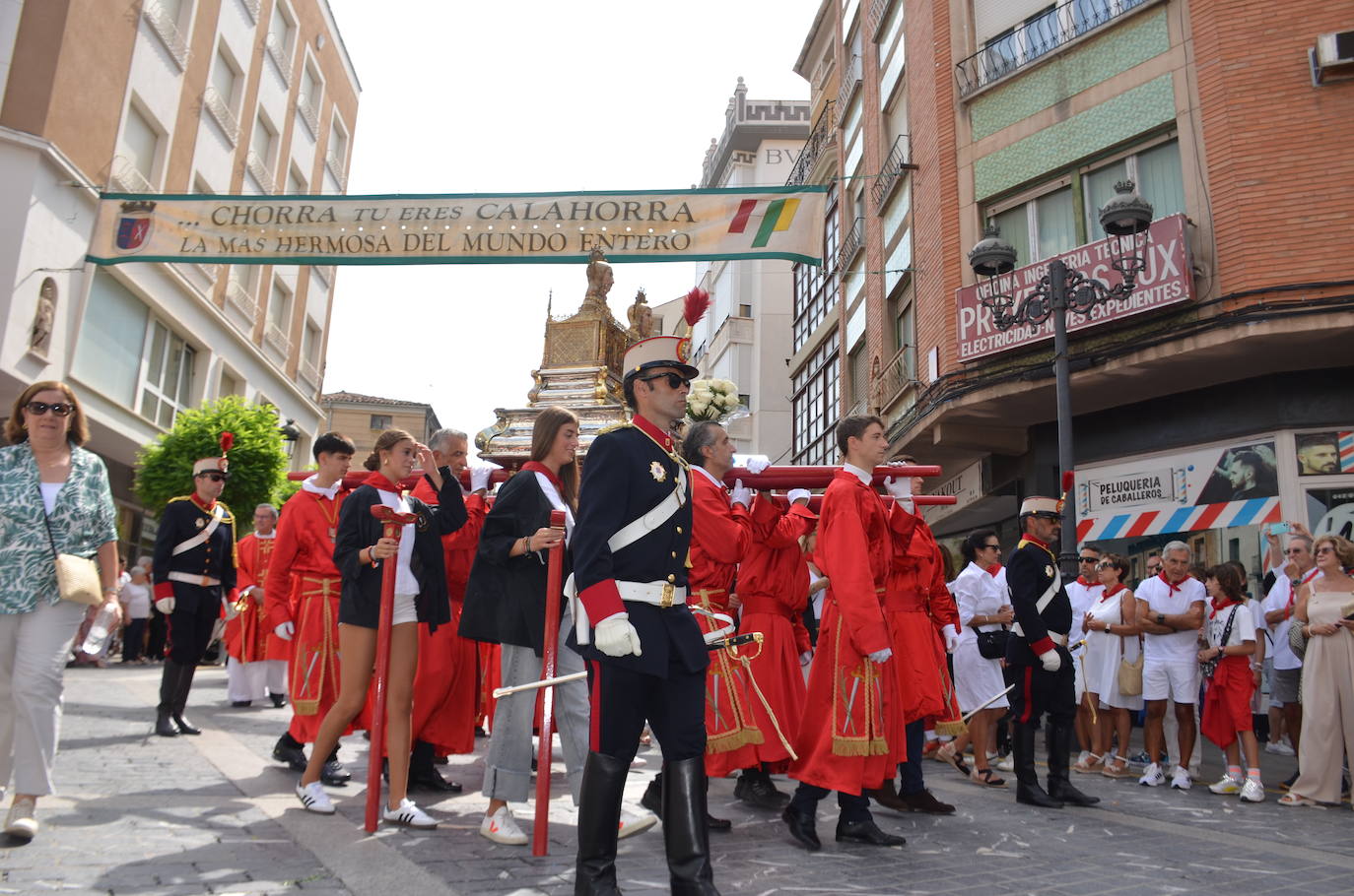 Procesión en honor a los santos de Calahorra