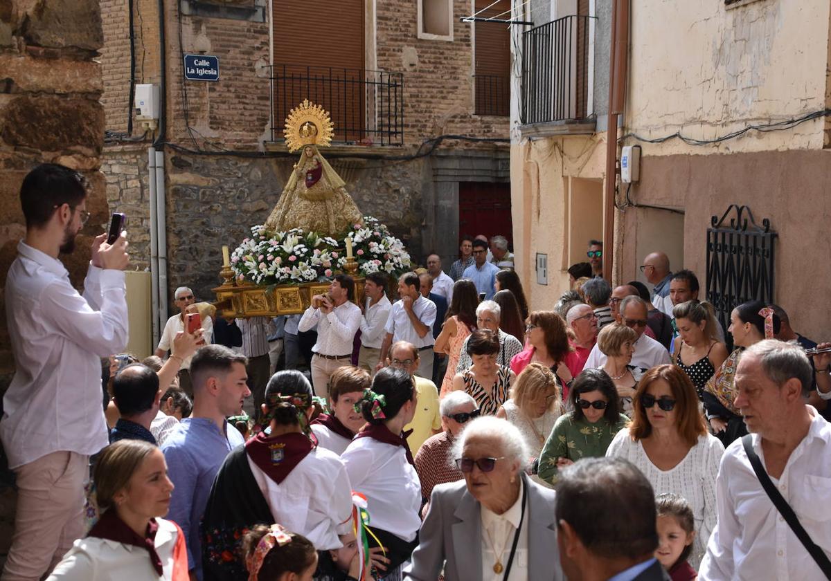 Procesión de la Virgen del Villar, en Igea