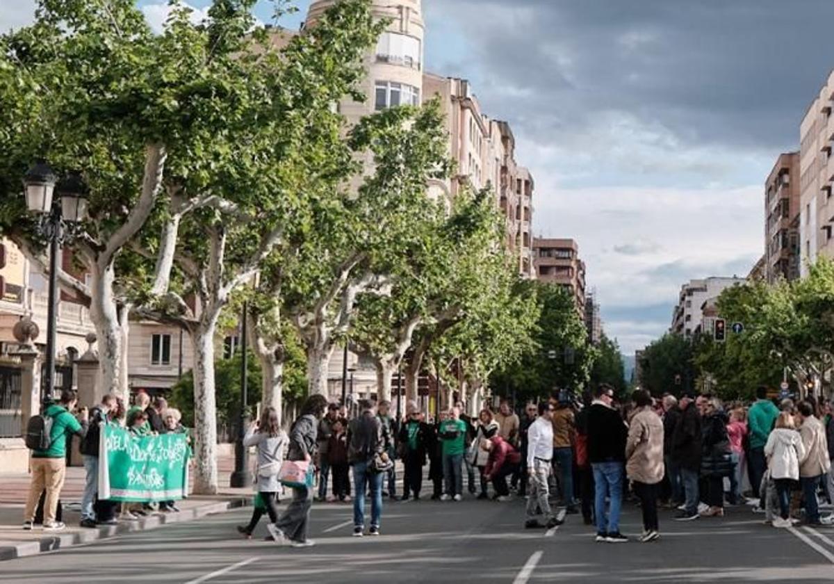 Protesta de los profesores ante el Palacio de Gobierno.