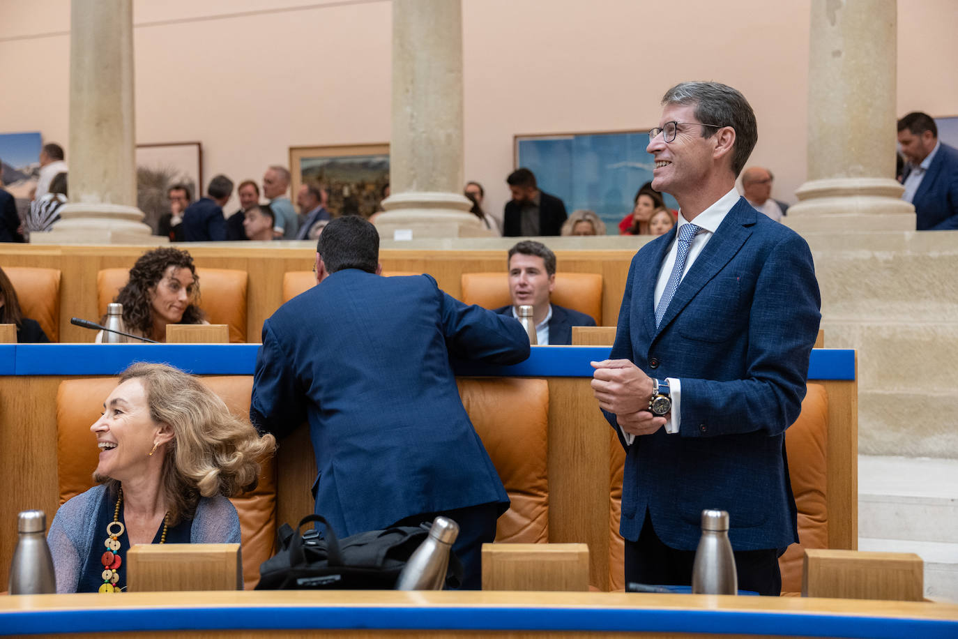 Las imágenes de la primera jornada del debate del estado de la región