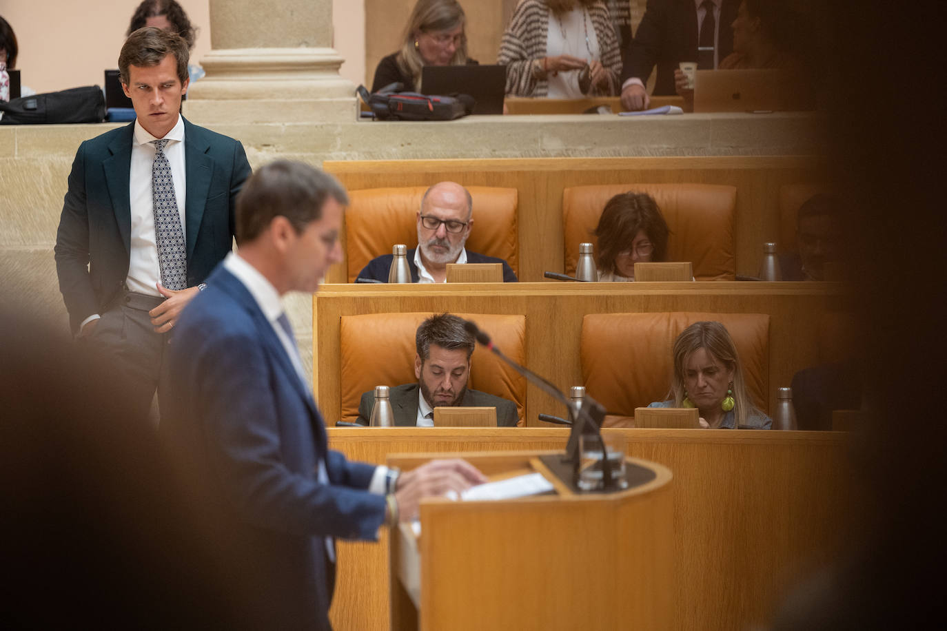 Las imágenes de la primera jornada del debate del estado de la región