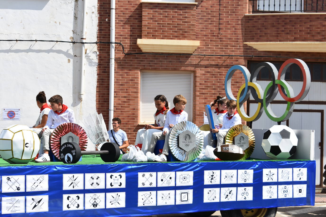 Disparo del cohete de las fiestas de Pradejón
