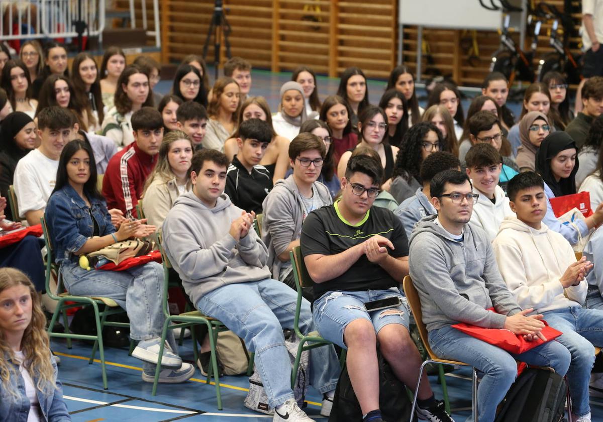 La UR da la bienvenida a sus nuevos alumnos