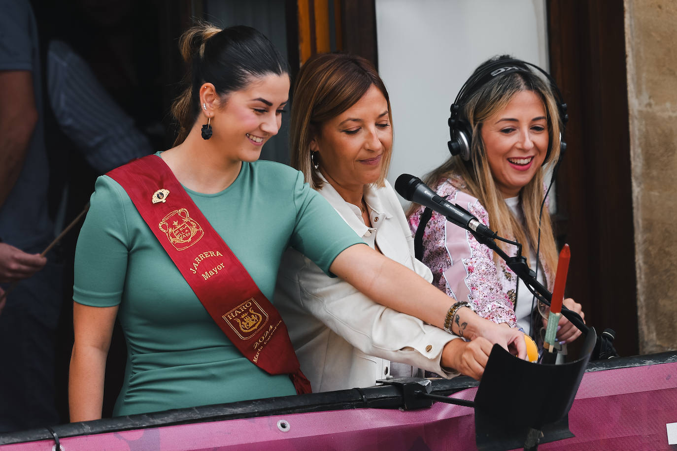 Imágenes del inicio de las fiestas de Haro a la Virgen de La Vega