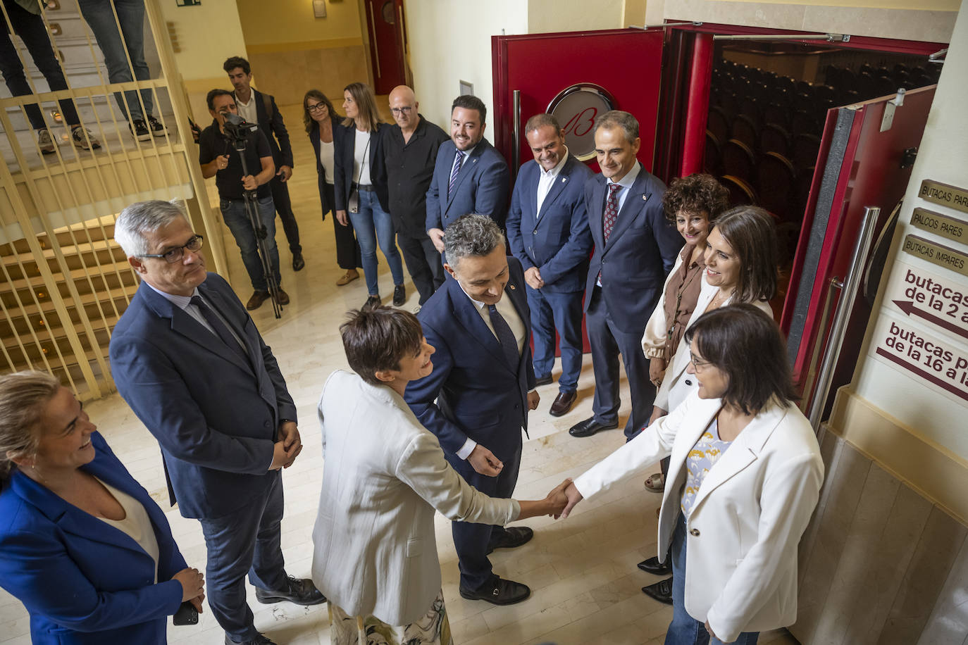 La visita de Isabel Rodríguez al Bretón y el Ayuntamiento logroñés