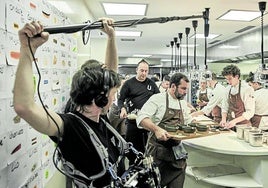 Imagen del rodaje en el restaurante de Antoni Luis Aduriz.