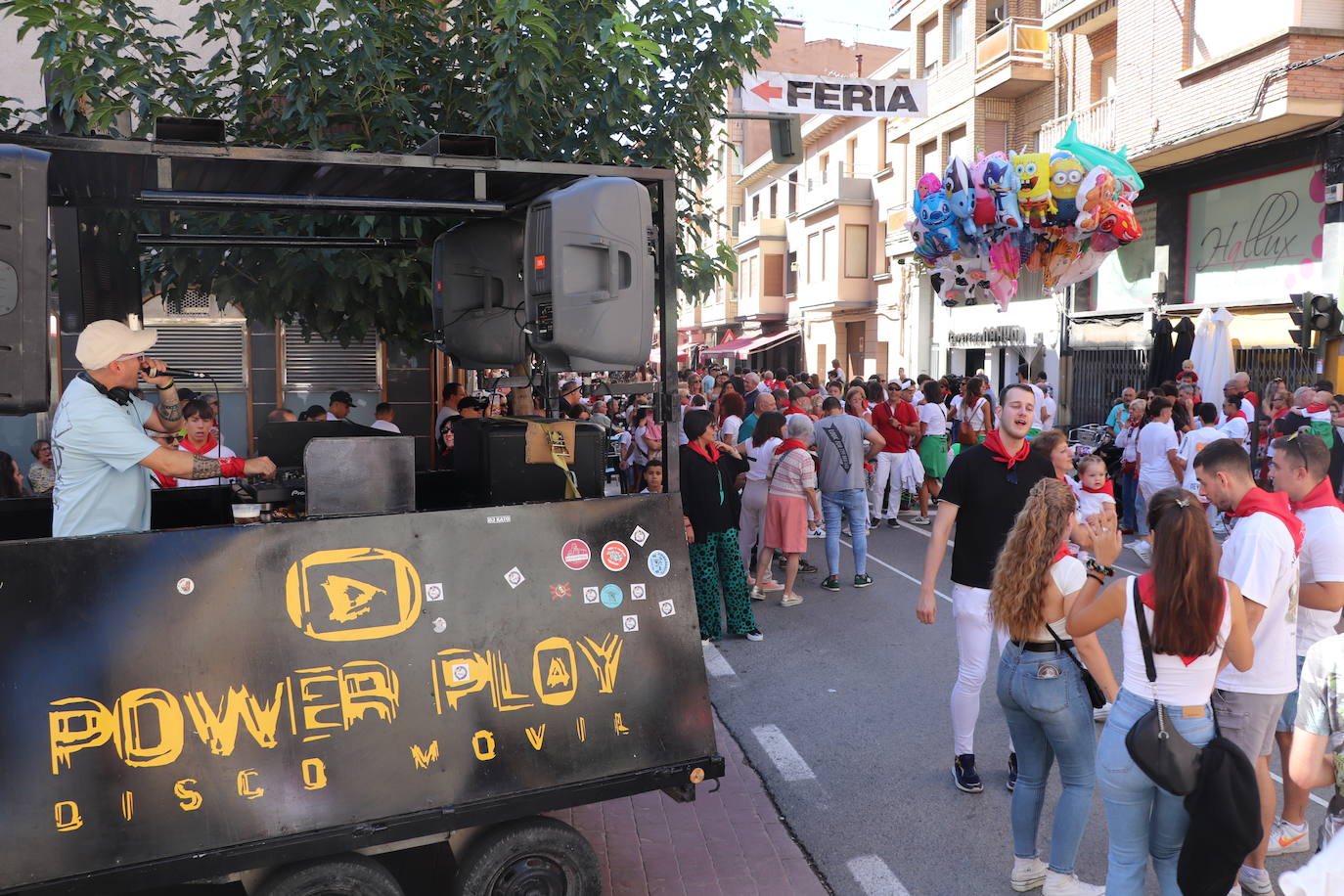 Autol arranca sus fiestas con el chupinazo