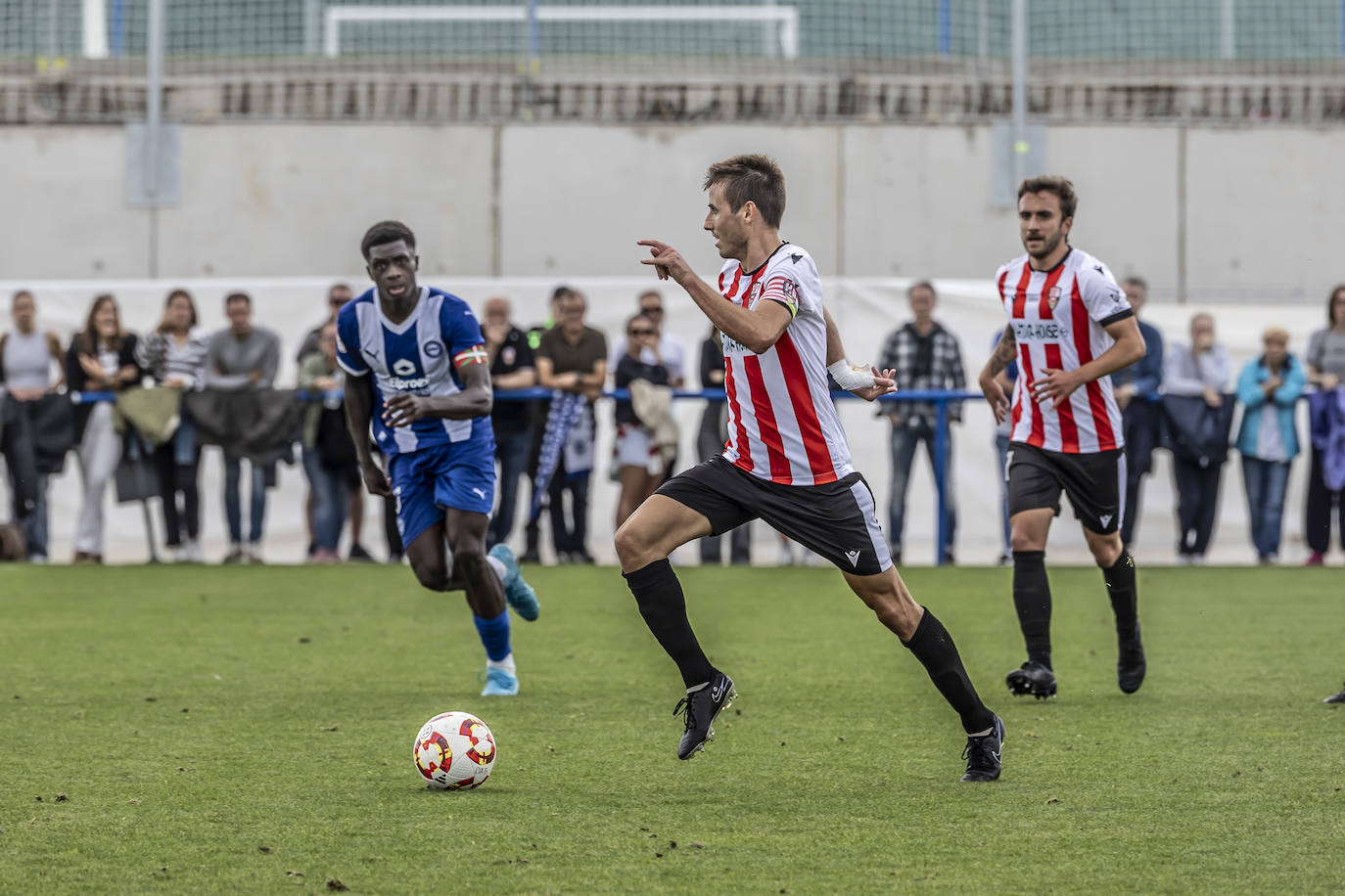 El encuentro Alavés-UD Logroñés