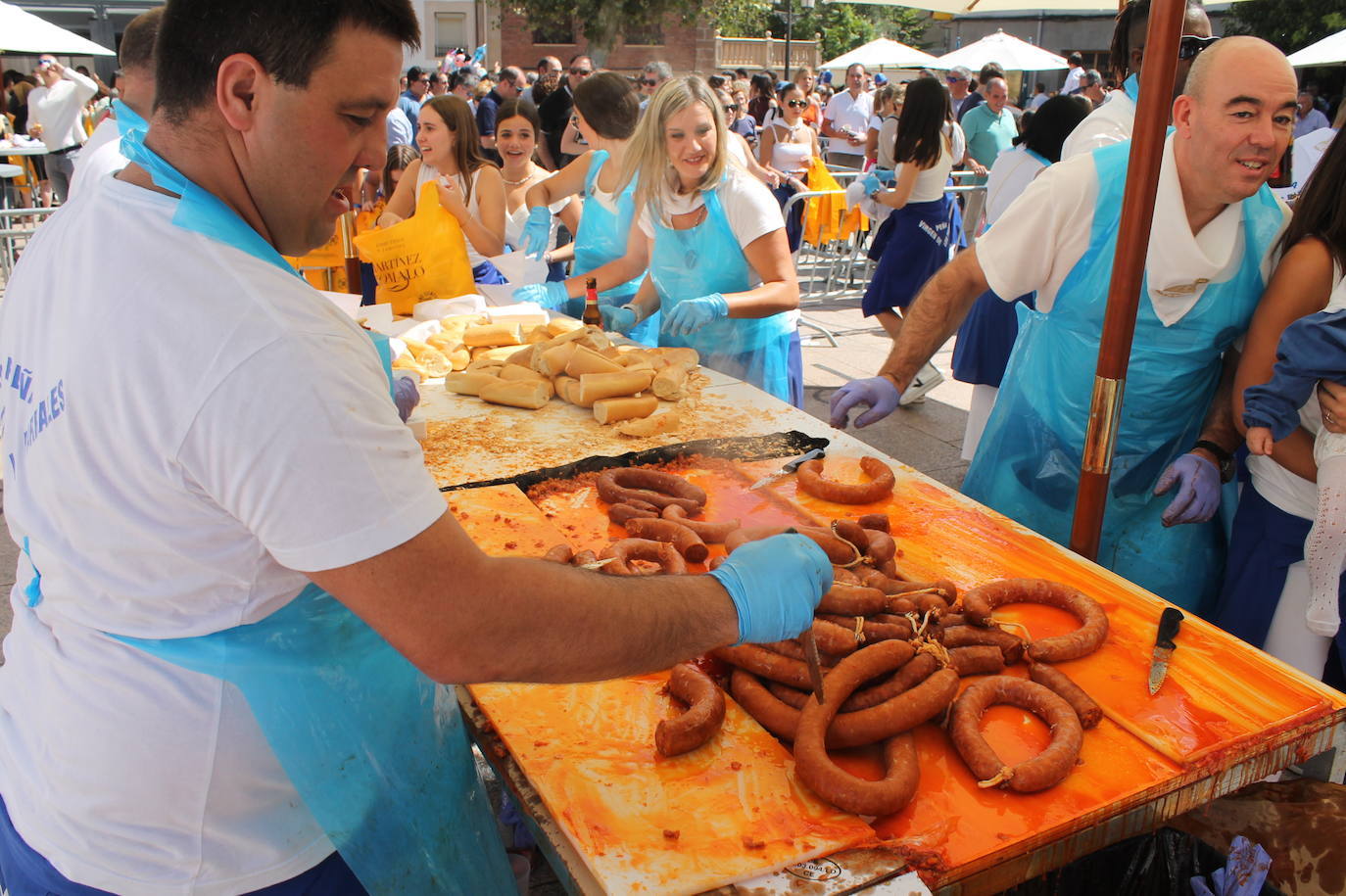 Baños de Río Tobía celebra el Festival del Chorizo