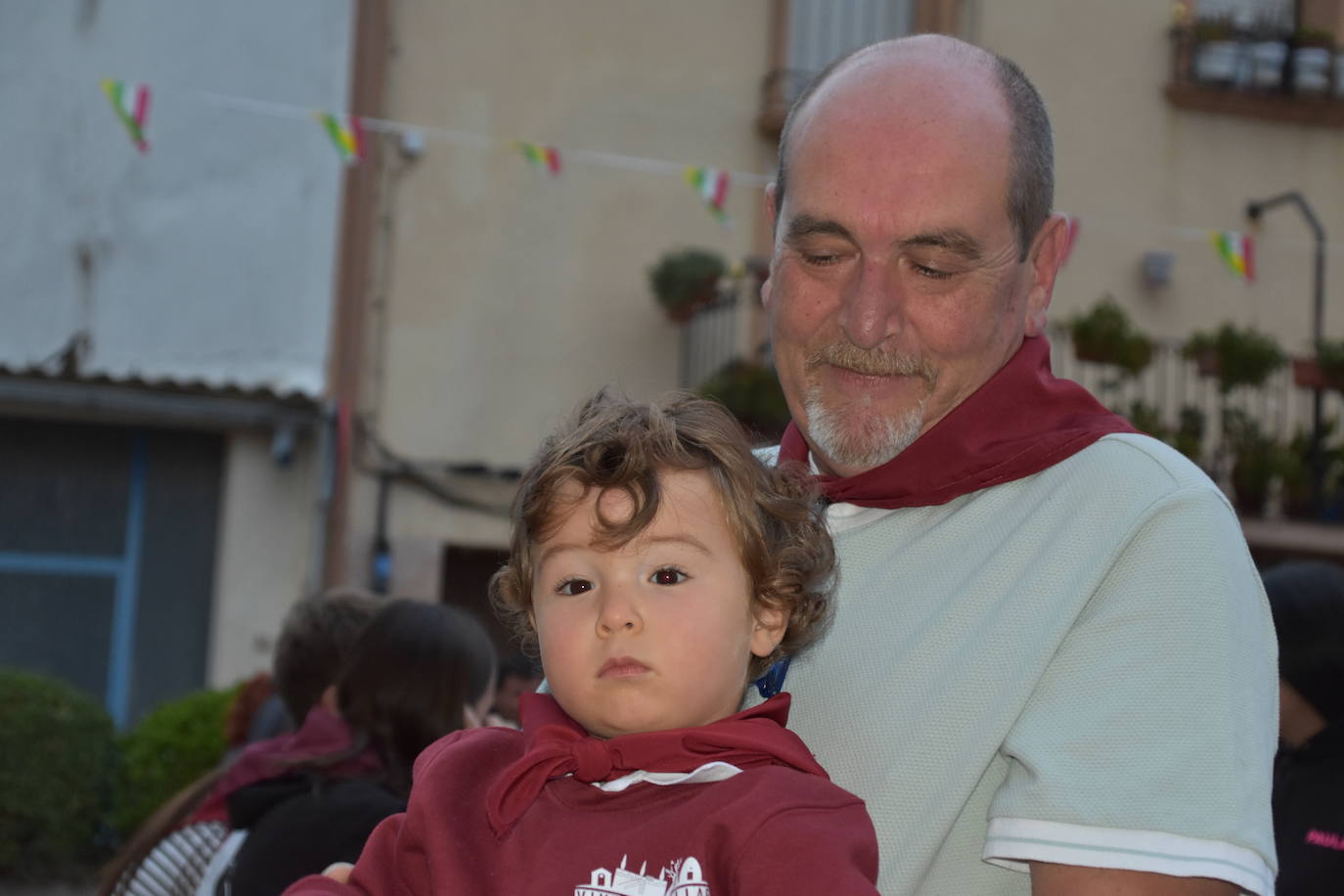 Primer día de las fiestas de Villar de Arneo