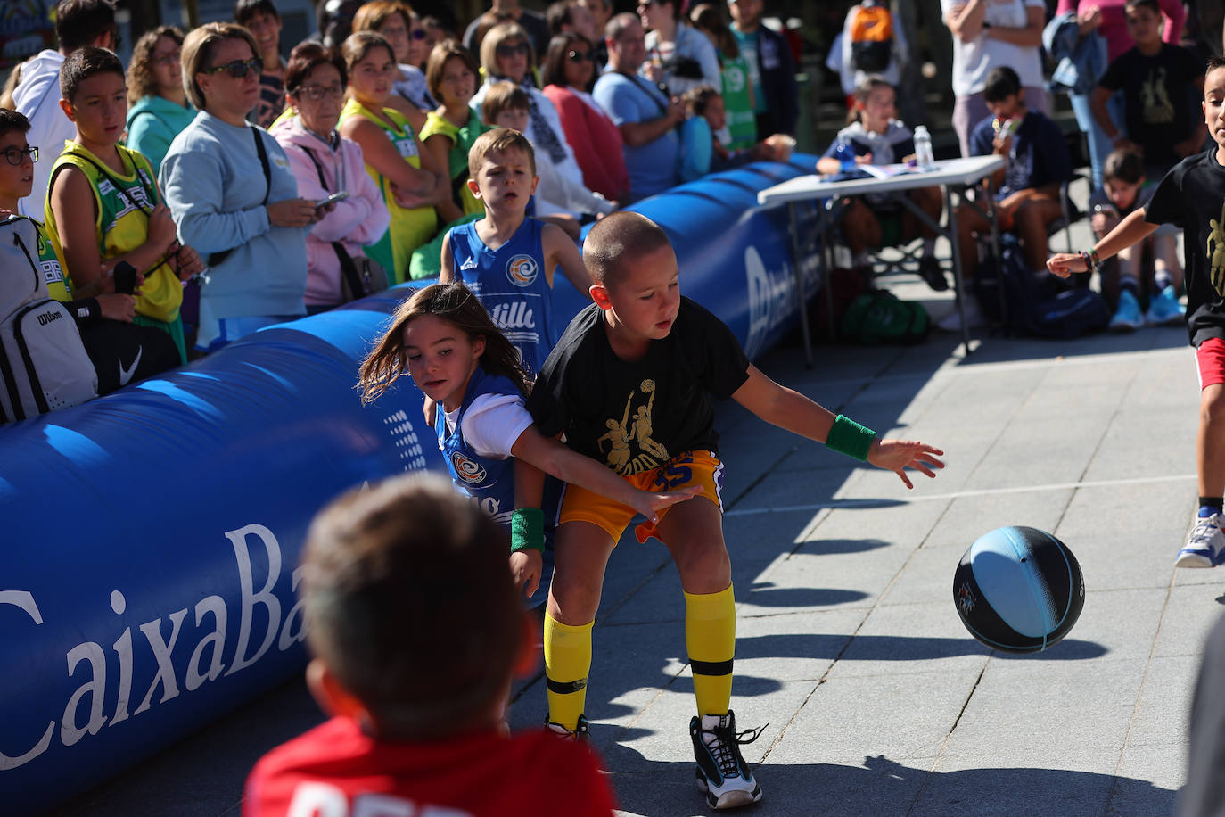 La plaza del Ayuntamiento de Logroño acoge el Plaza 3x3