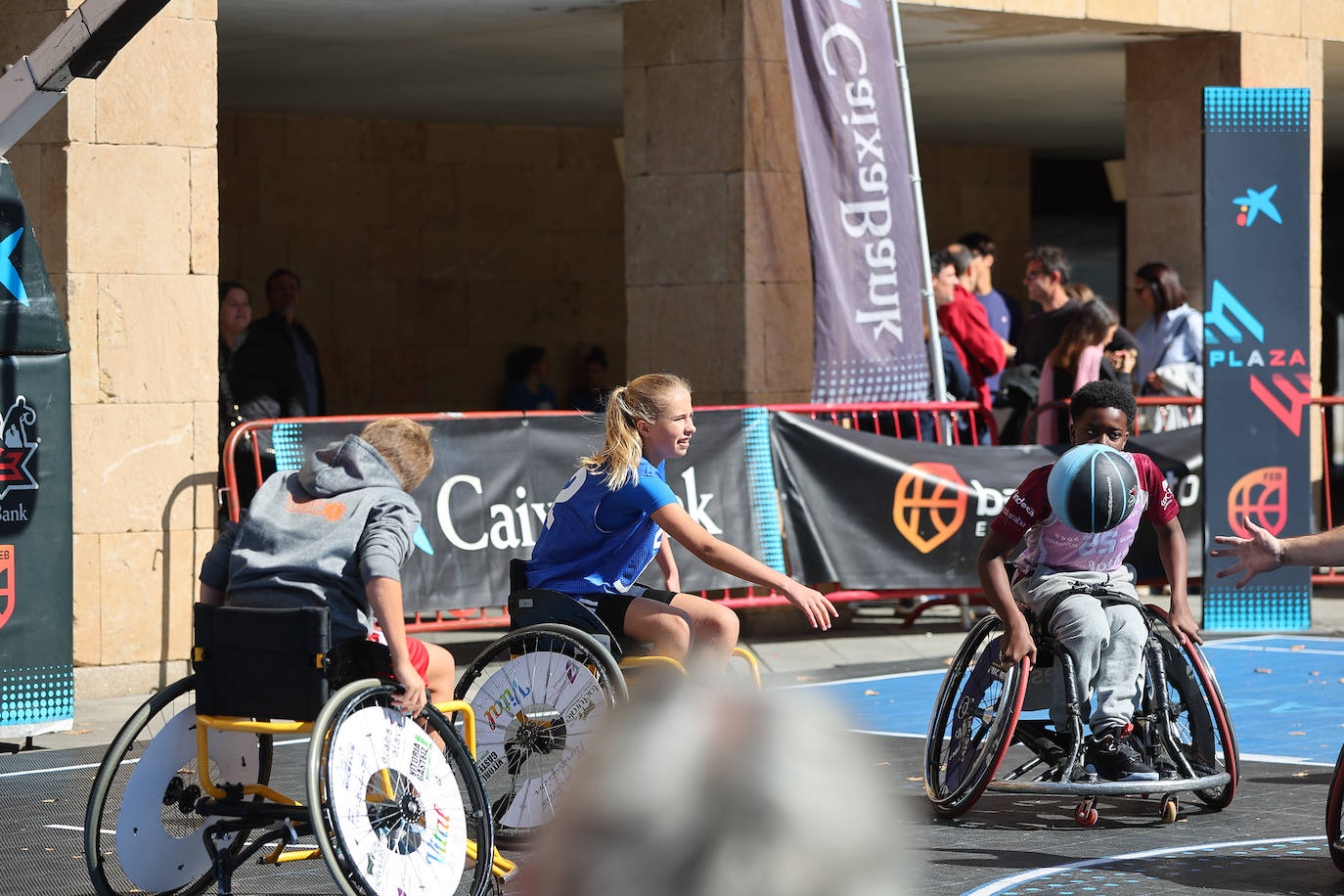 La plaza del Ayuntamiento de Logroño acoge el Plaza 3x3