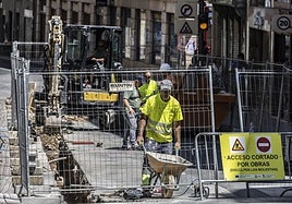 Obras en la calle Sagasta.