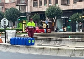 El colorante color vino que cada sanmateos obra el 'milagro', esta mañana de jueves.