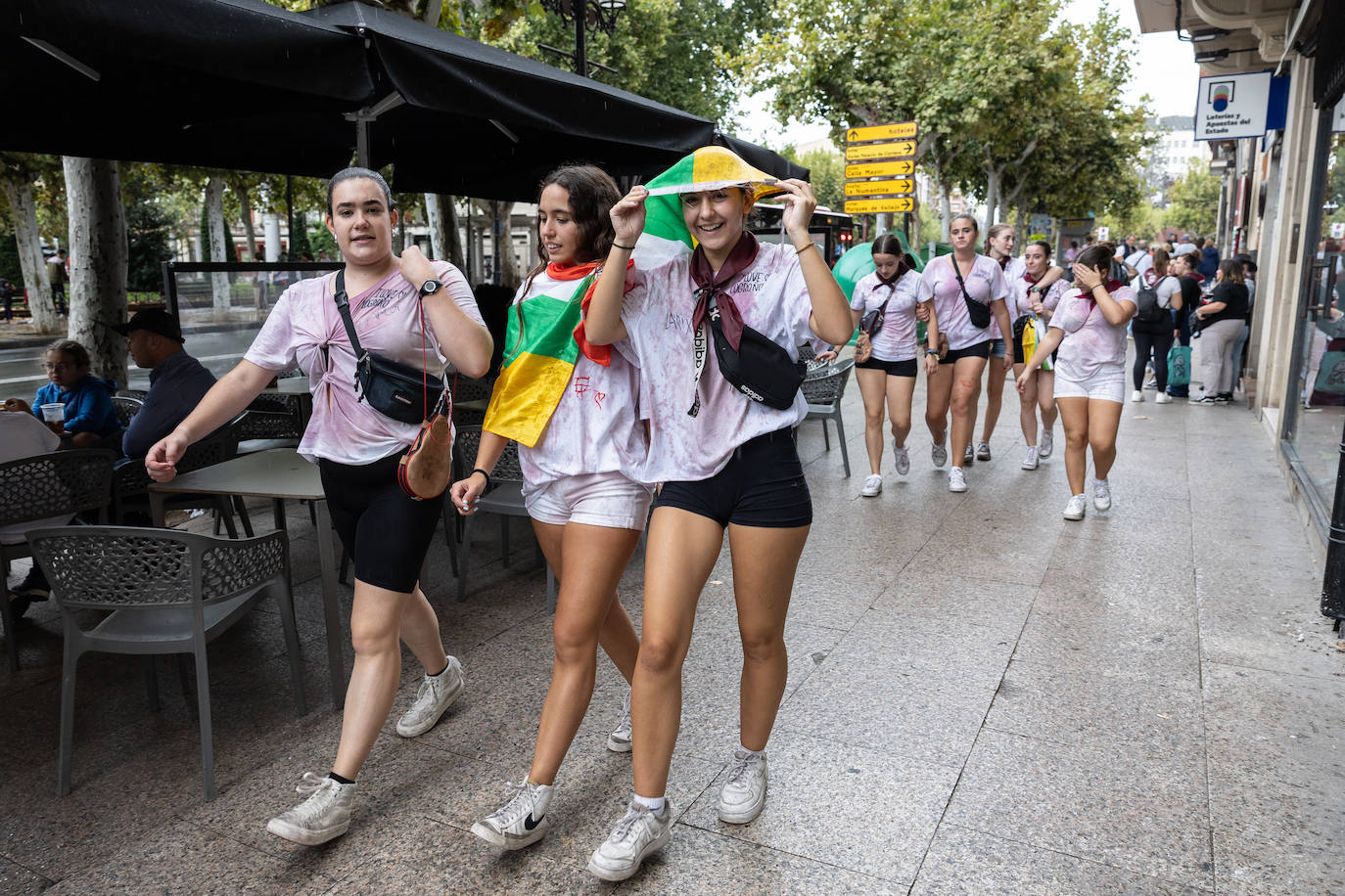 La lluvia no pudo con el ambiente festivo