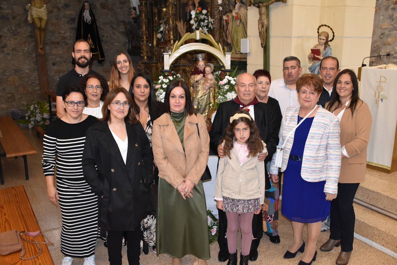 Imposición de pañuelos, procesión y pisado de la uva en Rincón de Olivedo