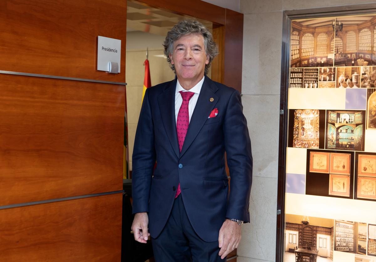 Miguel Ángel García González, presidente del Colegio de Farmacéuticos de La Rioja.