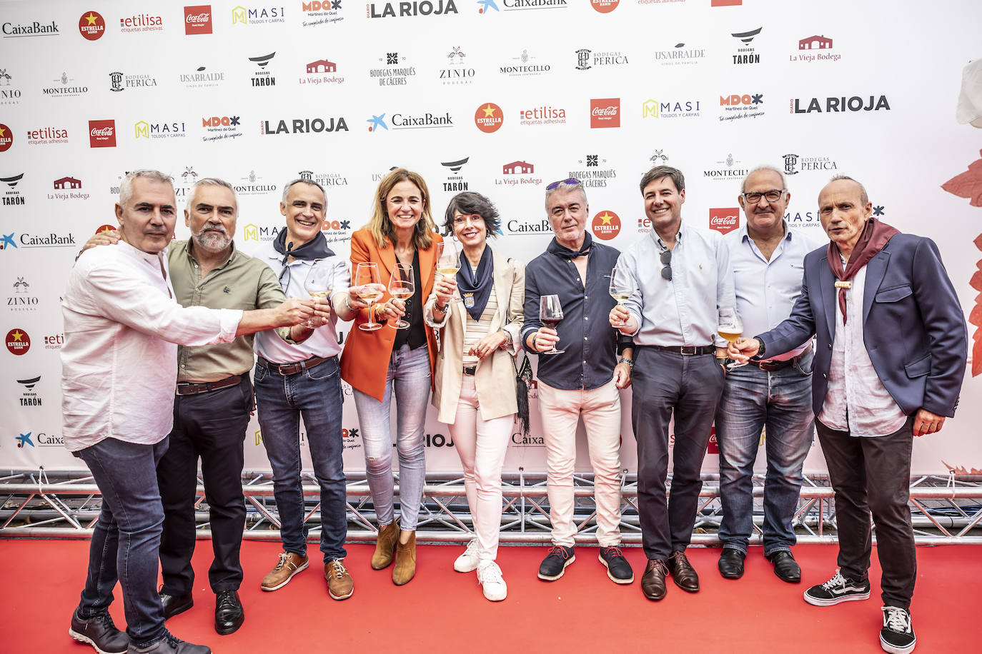 Miguel Ángel Sáez, junto con Carlos Pulido, Enrique Moure, Estrella Domínguez, Rosa María Santín, Enrique Guerrero, Manuel Plaza y Miguel Ángel González.