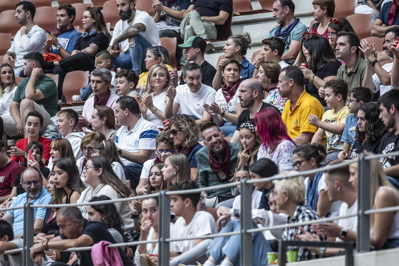 Concurso de recortes en la plaza de toros La Ribera, en imágenes