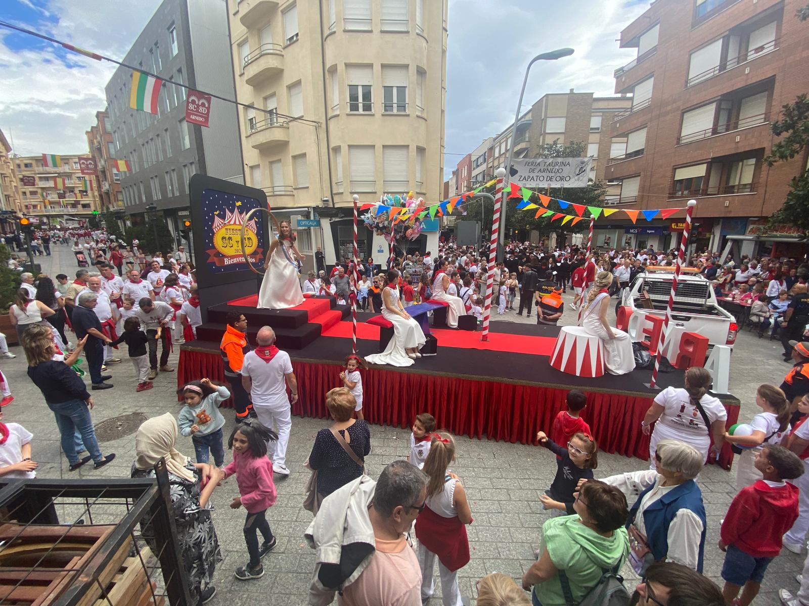 Comienzan las fiestas de Arnedo con el disparo de &#039;la bomba&#039;