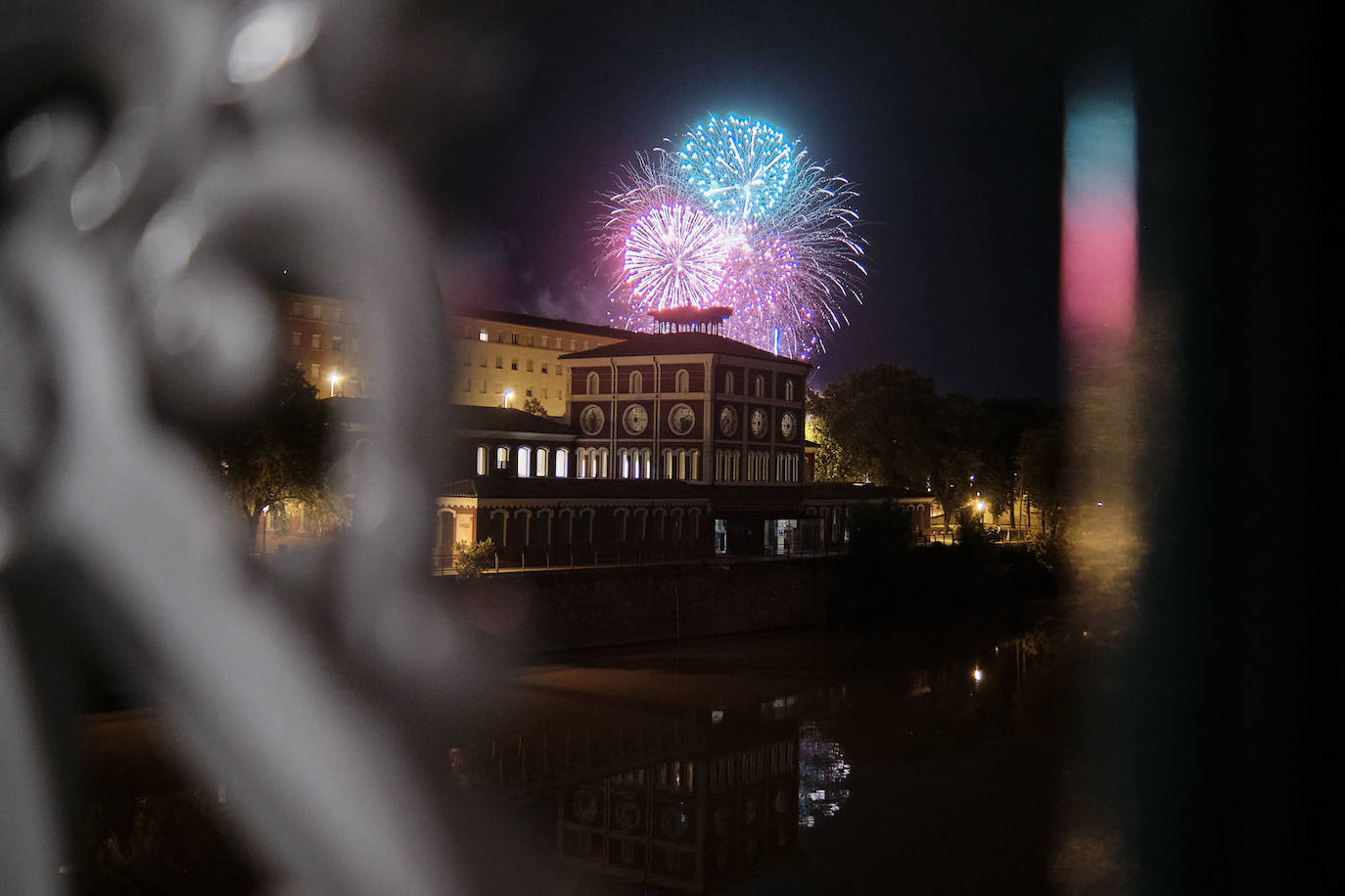 Fuegos artificiales del miércoles a cargo de Pirotecnia Pibierzo