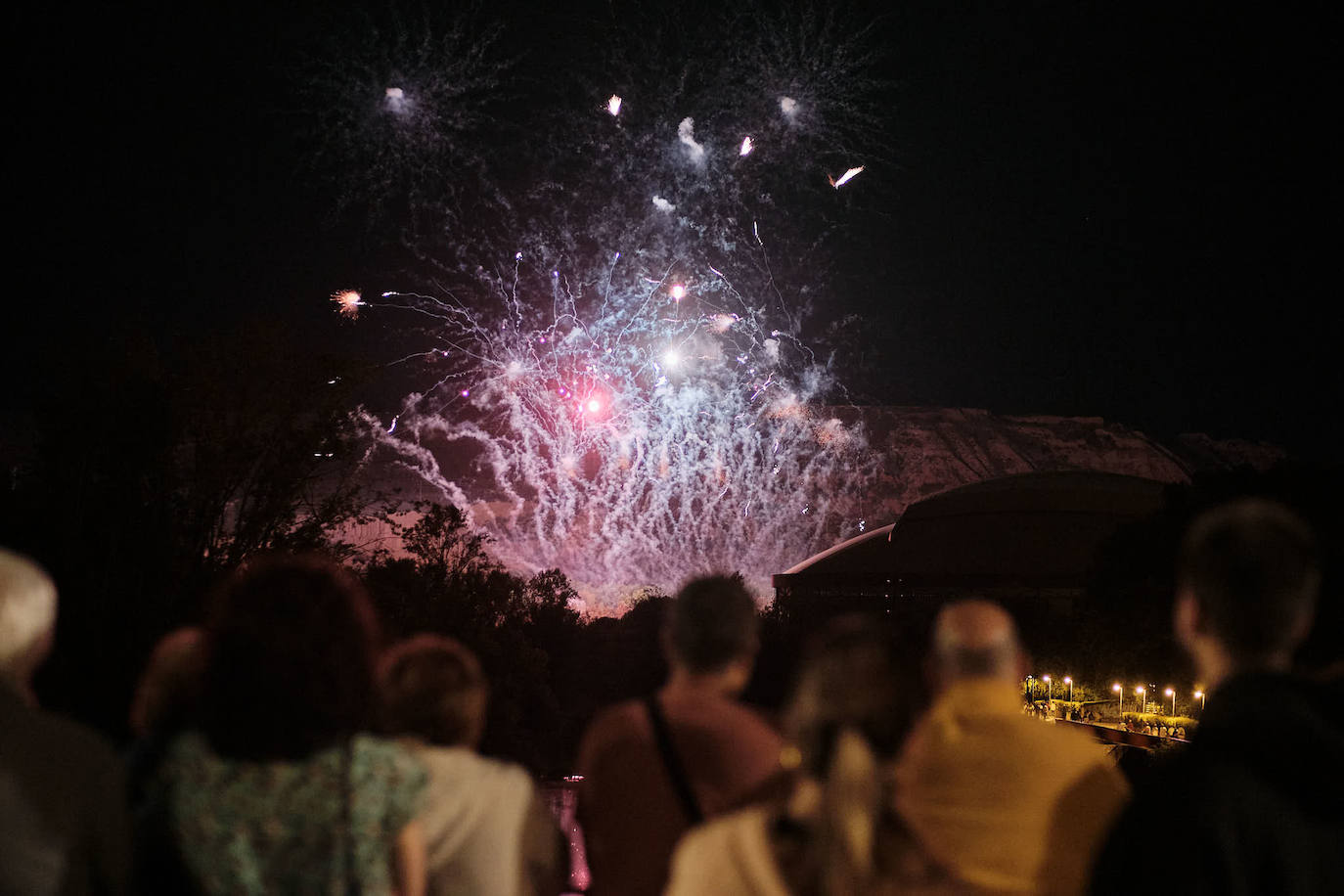 Fuegos artificiales del miércoles a cargo de Pirotecnia Pibierzo