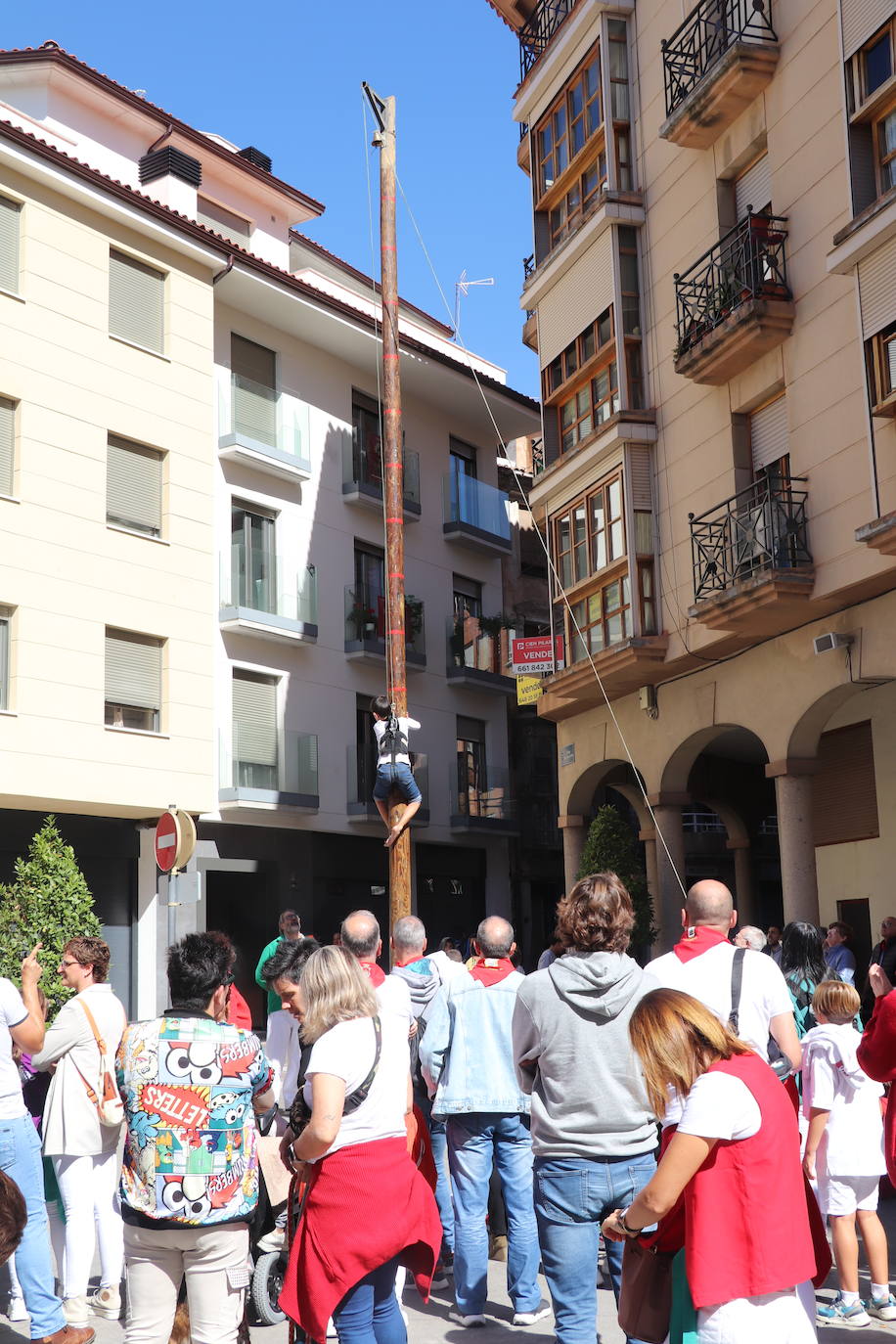 Los jóvenes y los niños, protagonistas del domingo de fiestas en Arnedo