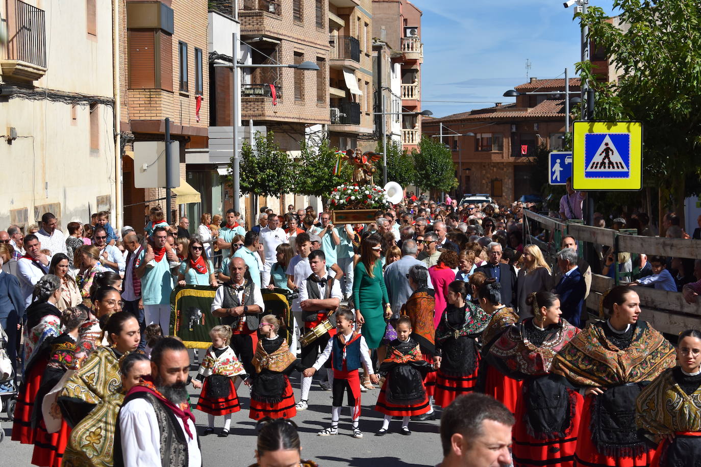 Rincón de Soto celebra el día grande de las fiestas de San Miguel