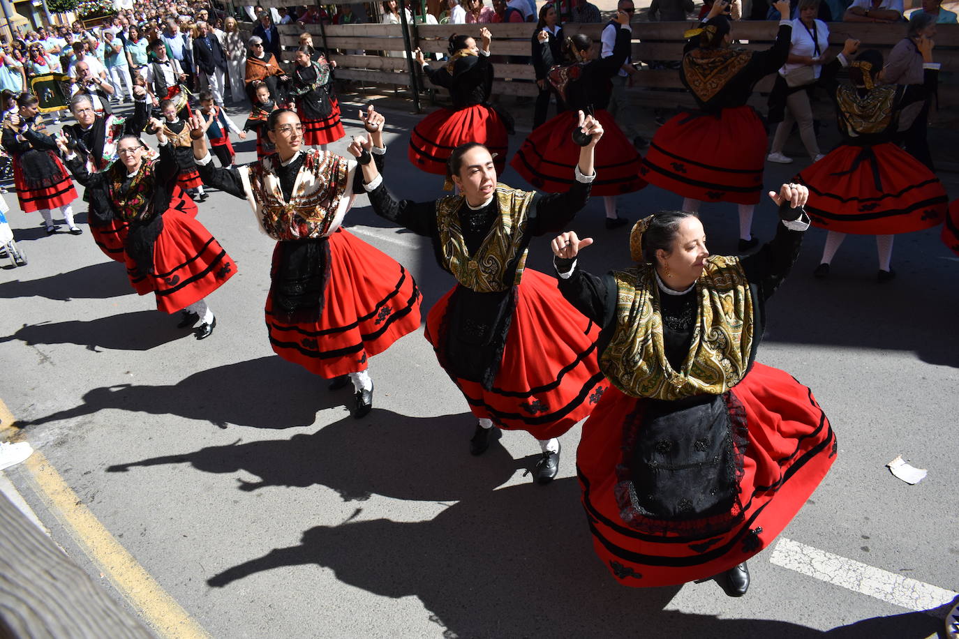 Rincón de Soto celebra el día grande de las fiestas de San Miguel