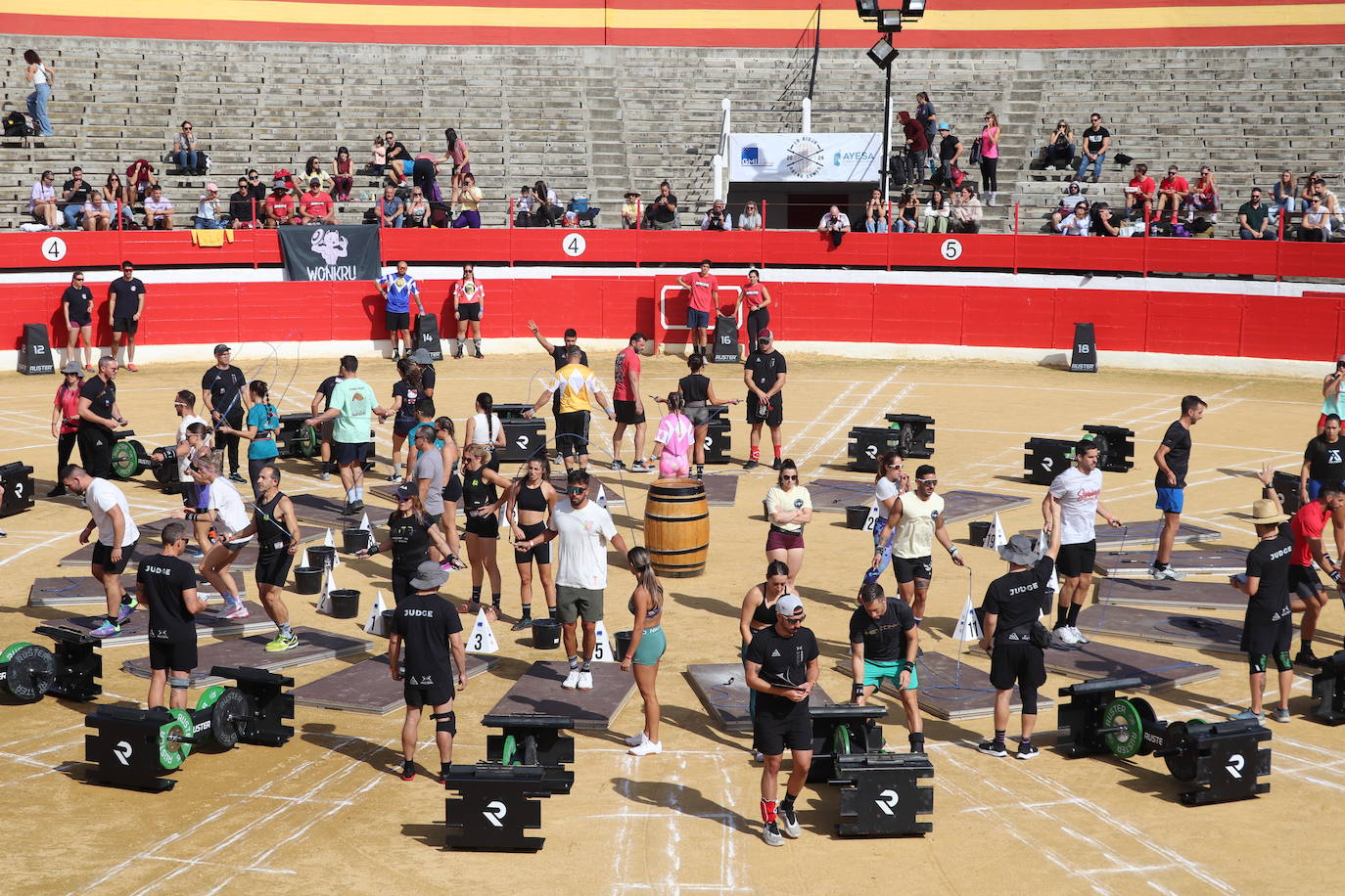 Un millar de atletas llegados desde todo el país participa este fin de semana en la tercera edición del evento de 'crosstraining' La Rioja Arena Games