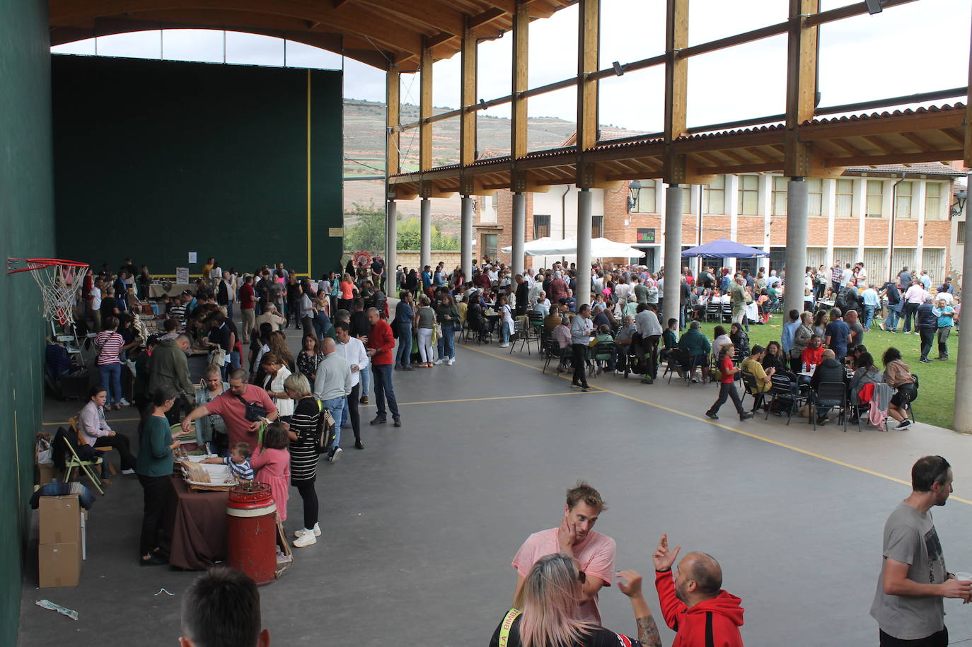 El festival de salchichón asado, en imágenes