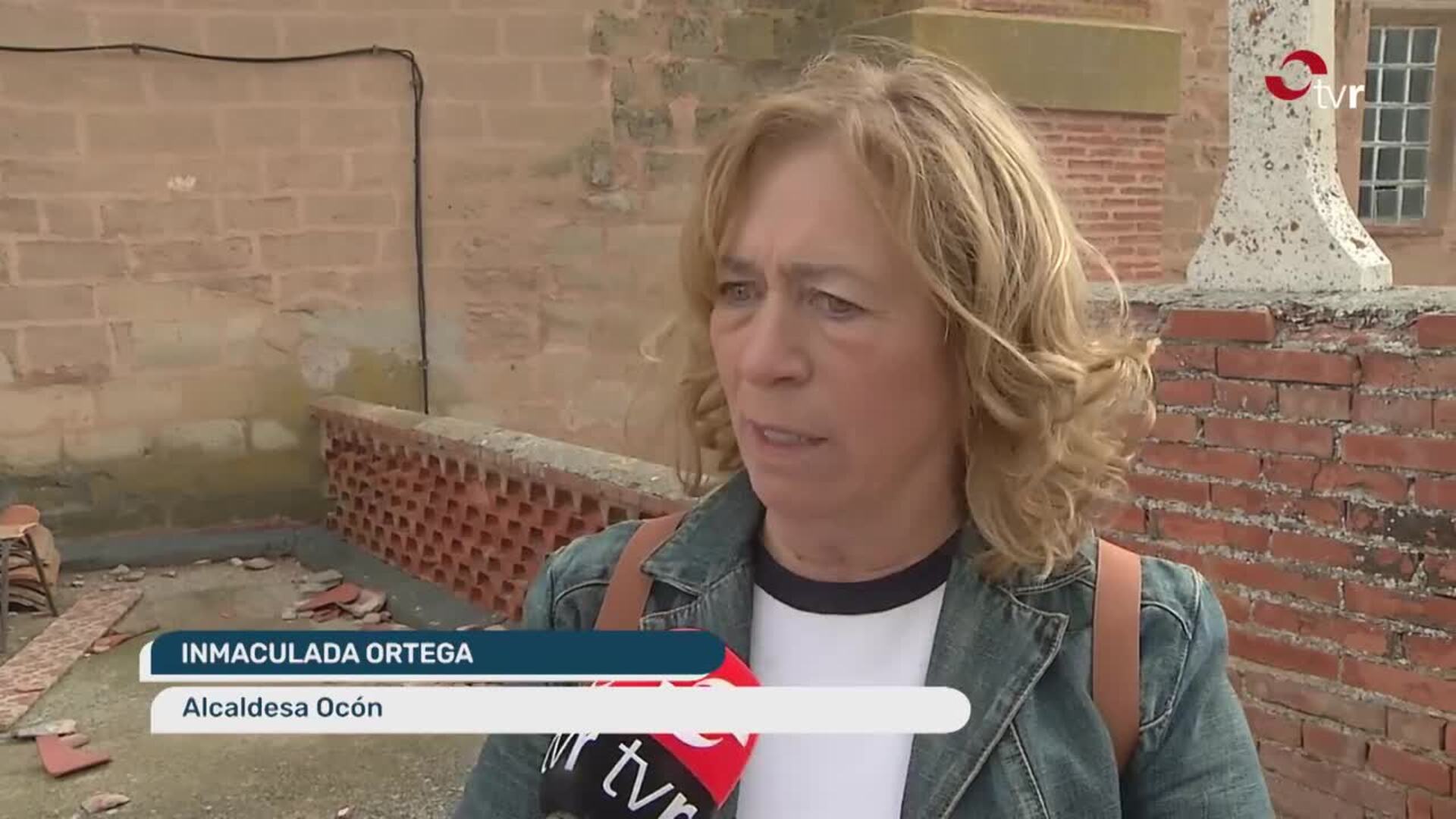 Adiós al tejado del teleclub en la Villa de Ocón