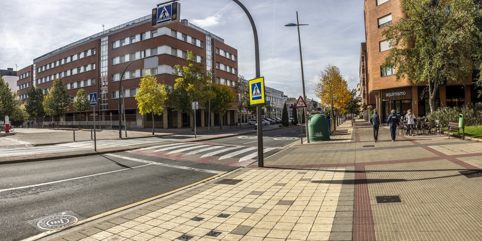 Imagen secundaria 2 - Tres puntos de la calle.