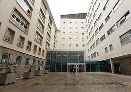 Una mujer resulta herida tras sufrir una salida de vía en la LO-20