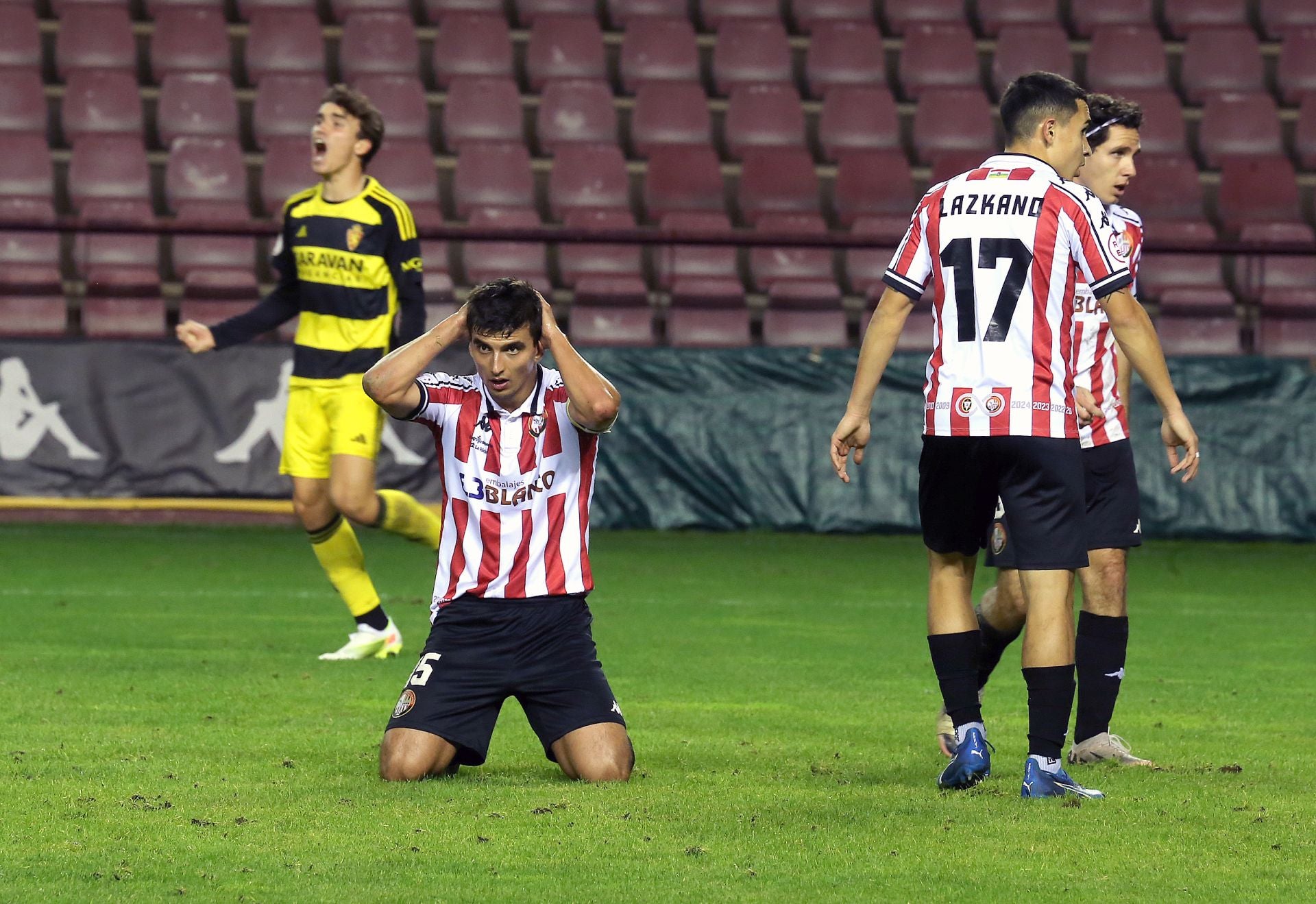 Las imágenes del partido SDL-Deportivo Aragón