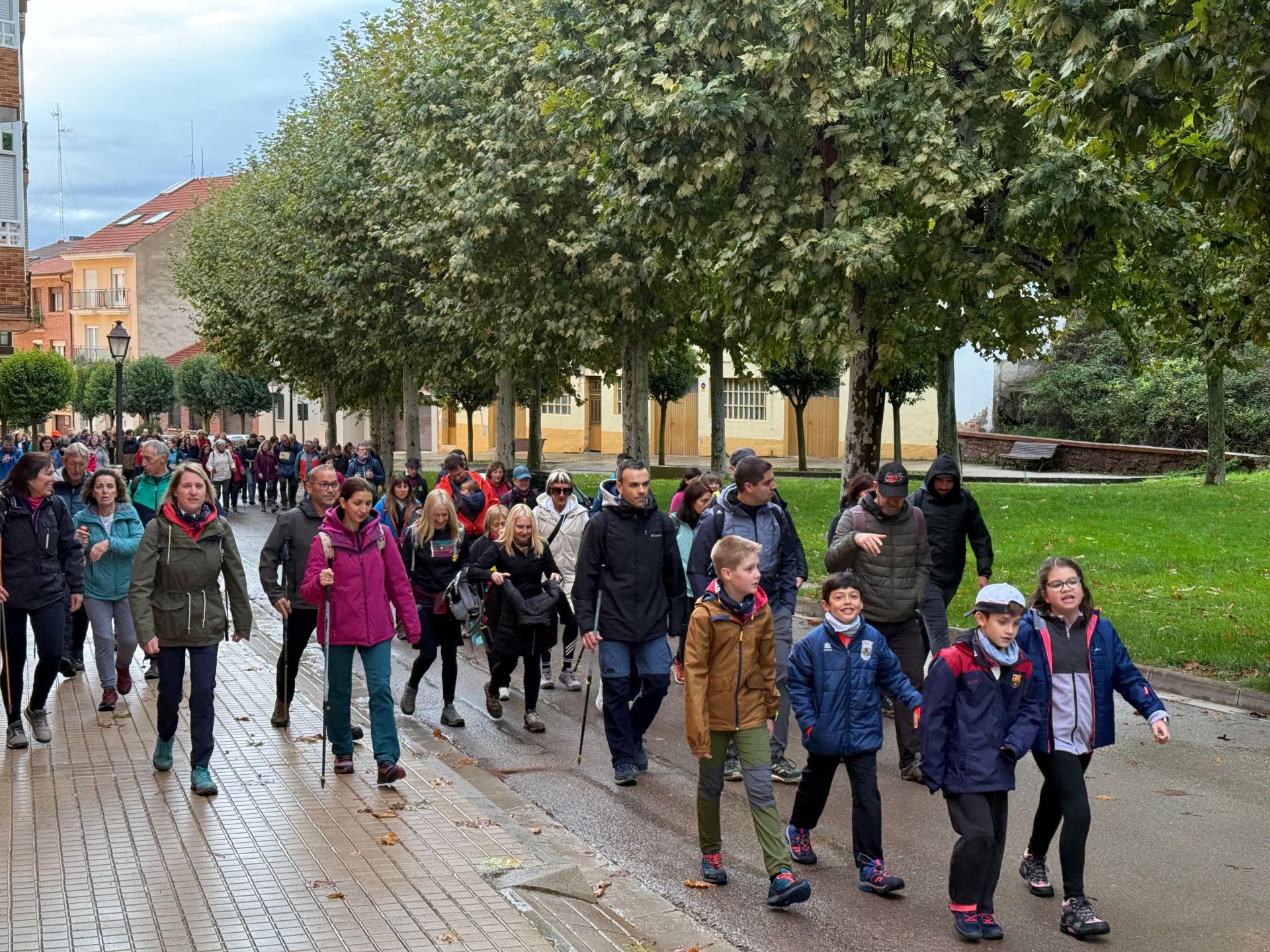 7ª edición de la marcha por el Camino Real de Nájera a San Millán