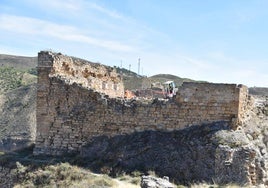 Muros del castillo de Cervera en los que se va a intervenir.